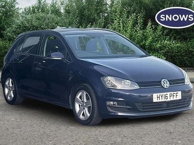 Begagnad VW Golf VII Edition 125 HK (91 kW) 2016 Blå Halvkombi