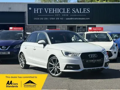 Usado Audi A1 Sportback Black Edition 150 HP (110 kW) 2018 Branco Citadino