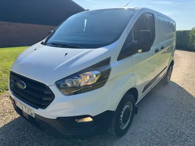 Used Ford Transit Custom 105 HP (77 kW) 2023 White Van