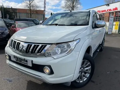 Second-hand Mitsubishi L200 178 CP (130 kW) 2017 Alb Pickup