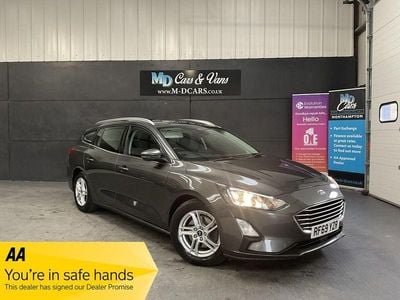 Used Ford Focus Zetec 95 HP (69 kW) 2019 Grey Estate