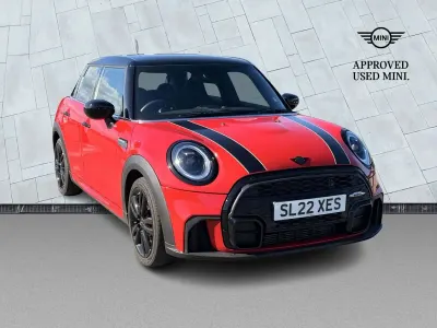 Used Mini Cooper Hatch 134 HP (98 kW) 2022 Red Hatchback