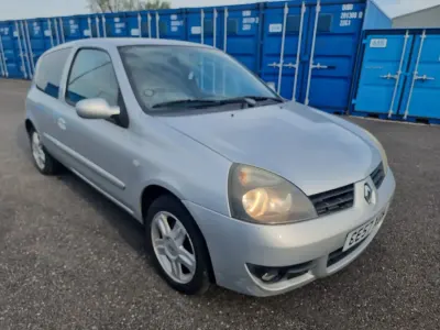 Usado Renault Clio II Campus 2007 Prateado Citadino