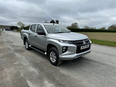 Mitsubishi L200