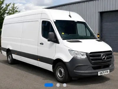 Used Mercedes Sprinter Progressive 148 HP (108 kW) 2022 White Van