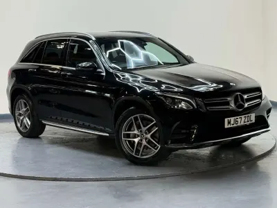 Usado Mercedes GLC220 AMG Line Premium 2017 Preto SUV