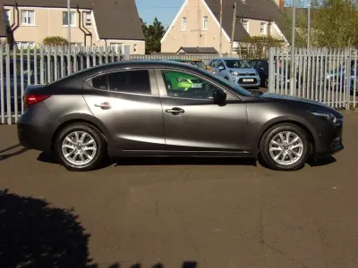 Usado Mazda 3 2018 Cinzento Sedan