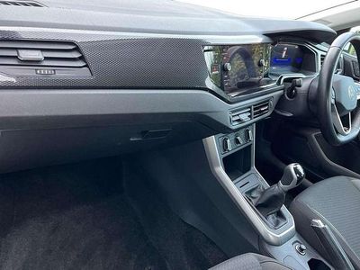 Used VW Polo Life 95 HP (69 kW) 2024 White Hatchback