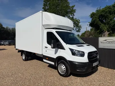 Usado Ford Transit 130 HP (95 kW) 2023 Branco Cabrios