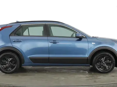 Used Kia Niro 2023 Blue SUV