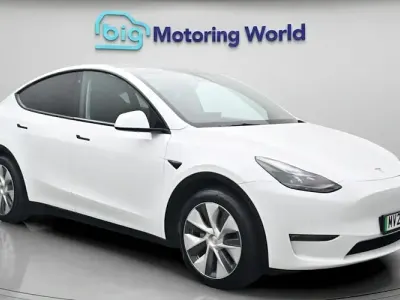 Used Tesla Model Y Long Range AWD 378 kW (514 HP) 2022 White SUV