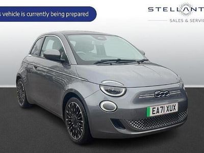 Used Fiat 500e La Prima 86 kW (118 HP) 2026 Hatchback