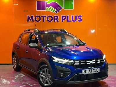 Begagnad Dacia Sandero Expression 100 HK (73 kW) 2023 Blå Halvkombi