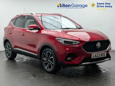 Used MG ZS Exclusive 106 HP (77 kW) 2023 Red SUV