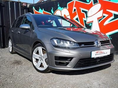 Begagnad VW Golf VII R 300 HK (220 kW) 2016 Grå Kombi