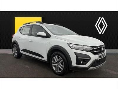Used Dacia Sandero Comfort 90 HP (66 kW) 2022 White SUV