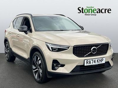 Used Volvo XC40 Ultra 163 HP (119 kW) 2025 Gold SUV
