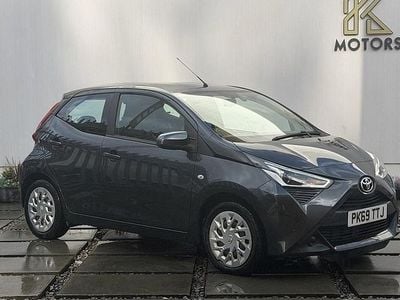 Used Toyota Aygo X-play 72 HP (52 kW) 2019 Grey Hatchback
