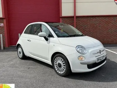 Begagnad Fiat 500 Lounge 69 HK (50 kW) 2015 Halvkombi