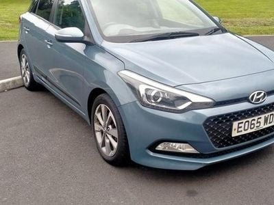 Blue Used 2015 Hyundai i20 Premium Hatchback | £4,295 (A bit pricey)