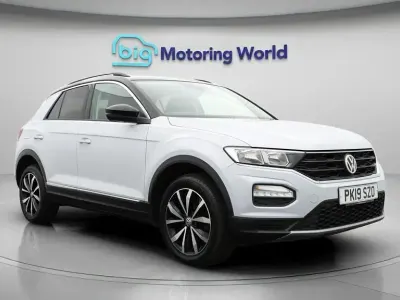 Used VW T-Roc Design 115 HP (84 kW) 2019 Silver SUV
