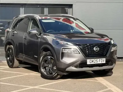 Used Nissan X-Trail N-Connecta 210 HP (154 kW) 2025 Grey SUV