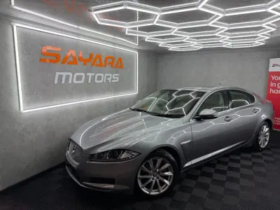Używany Jaguar XF Premium Luxury 200 KM (147 kW) 2014 Szary Sedan/Limuzyna