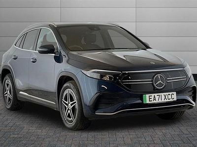 Begagnad Mercedes EQA250 AMG line 139 kW (190 HK) 2021 Blå SUV