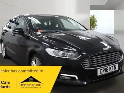 Used Ford Mondeo Titanium 180 HP (132 kW) 2016 Black Hatchback