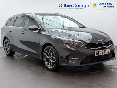 Używany Kia Ceed 2022 Szary Hatchback