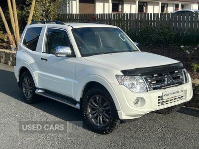 Used Mitsubishi Shogun Warrior 197 HP (144 kW) 2013 White SUV