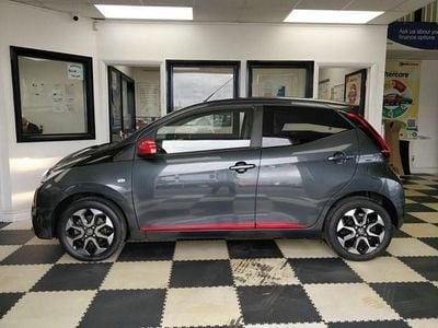 Used Toyota Aygo Trend 71 HP (52 kW) 2019 Grey Hatchback