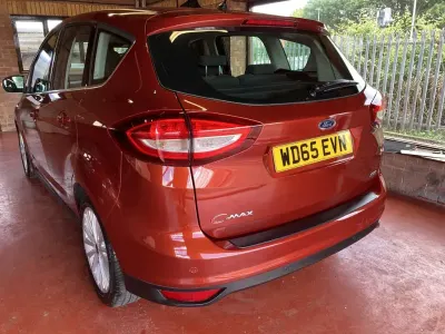 Used Ford C-MAX Titanium 2015 Red MPV