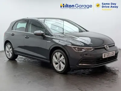 Second-hand VW Golf VII Style 130 CP (95 kW) 2020 Gri Hatchback