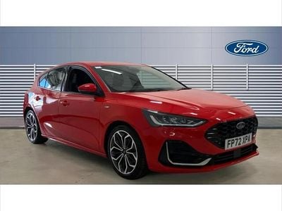 Used Ford Focus ST-Line 120 HP (88 kW) 2023 Red Hatchback