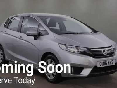 Używany Honda Jazz S 2016 Srebrny Hatchback