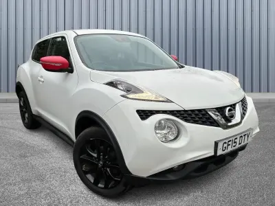 Używany Nissan Juke Acenta 110 KM (80 kW) 2015 Biały SUV