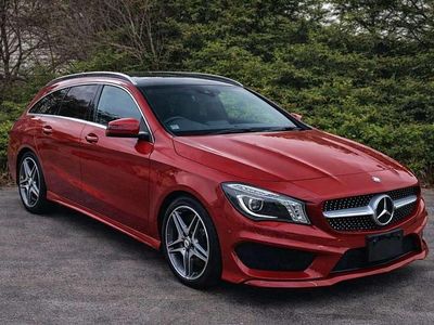 Used Mercedes CLA180 Shooting Brake AMG 122 HP (89 kW) 2015 White Estate