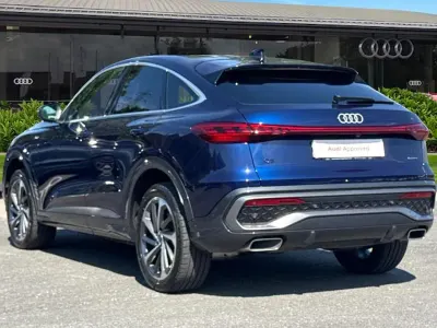 Used Audi Q5 S-Line 204 HP (150 kW) 2026 Blue SUV