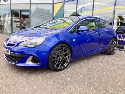 Used Vauxhall Astra GTC S 280 HP (205 kW) 2016 Blue Coupe
