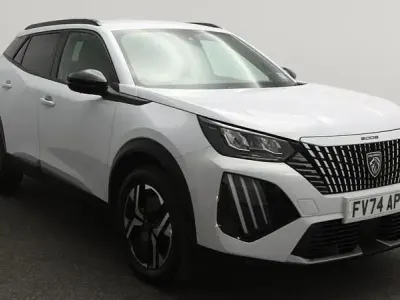 Used Peugeot 2008 Allure 130 HP (95 kW) 2024 White SUV