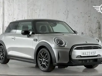 Used Mini Cooper Classic 134 HP (98 kW) 2023 Silver Hatchback