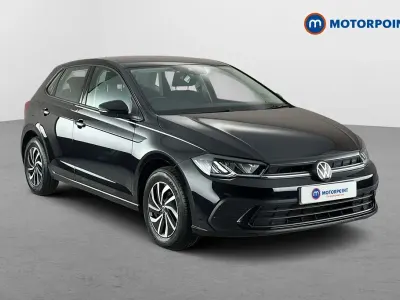 Used VW Polo Life 80 HP (58 kW) 2024 Black Hatchback