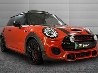 Usado Mini John Cooper Works Hatch 228 CV (167 kW) 2019 Naranja Utilitario