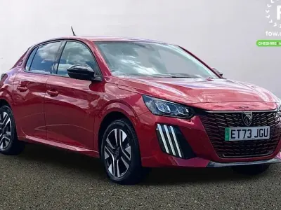 Used Peugeot e-208 Style 100 kW (137 HP) 2023 Red Hatchback