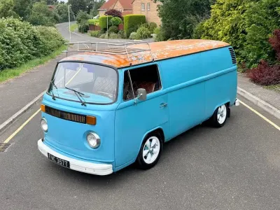 Used VW T2 50 HP (36 kW) 1978 Blue/orange Van