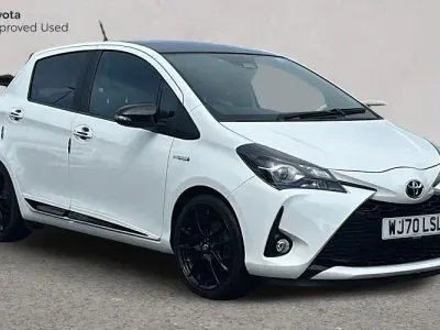 Used Toyota Yaris Hybrid Sport 101 HP (74 kW) 2019 Hatchback