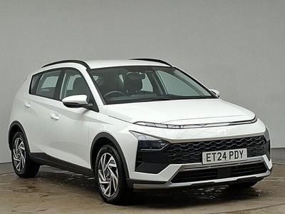 Begagnad Hyundai Bayon Advanced 100 HK (73 kW) 2024 Vit SUV