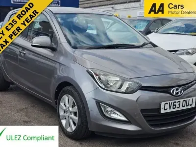 Begagnad Hyundai i20 Active 85 HK (62 kW) 2013 Grå Halvkombi