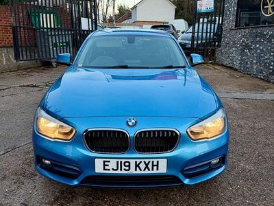 Used BMW 118 Sport Line 2019 Blue Hatchback
